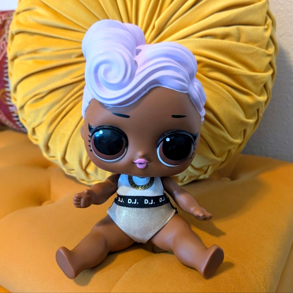 LOL OMG Doll DJ Baby
